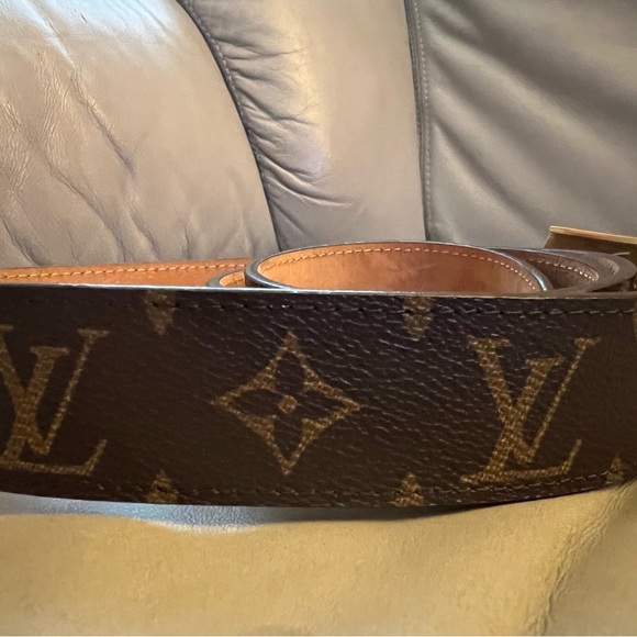 Louis Vuitton Monogram Canvas Belt - Picture 5 of 5